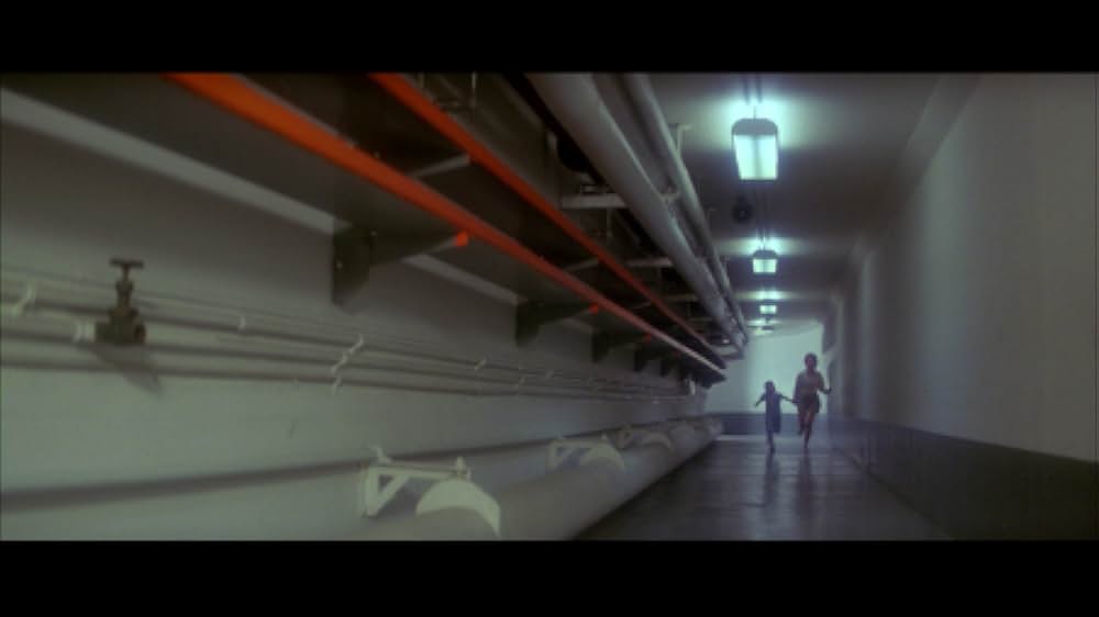 ストレンジ・インベーダーズの画像