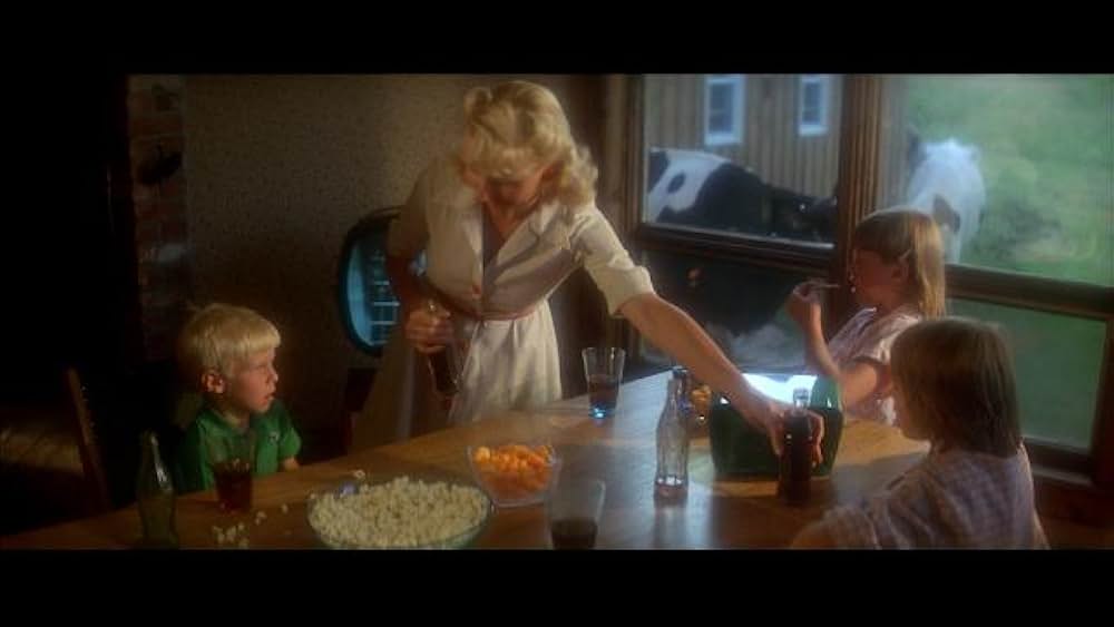 ストレンジ・インベーダーズの画像