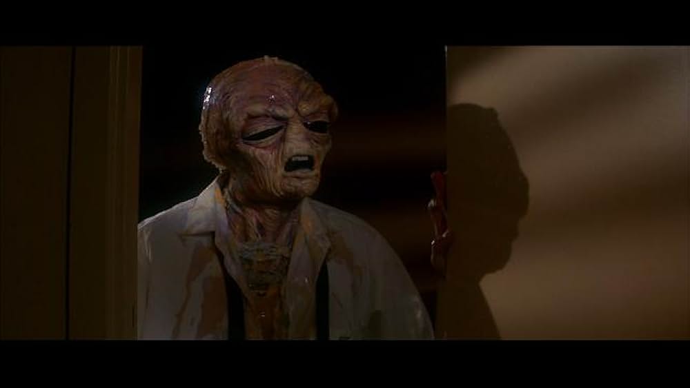 ストレンジ・インベーダーズの画像