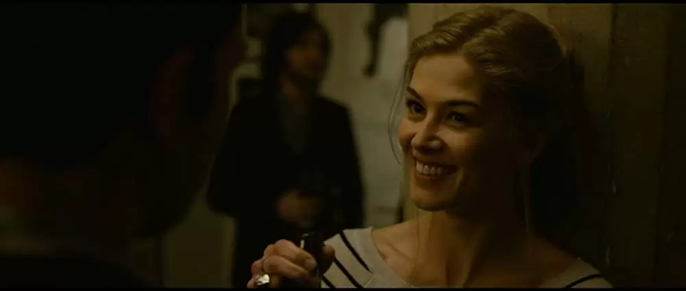 ゴーン・ガールの画像