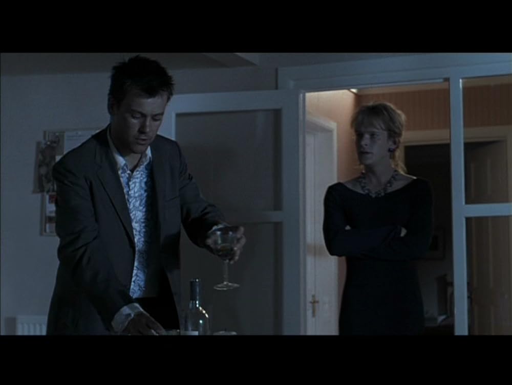 ディファレント・フォー・ガールズの画像