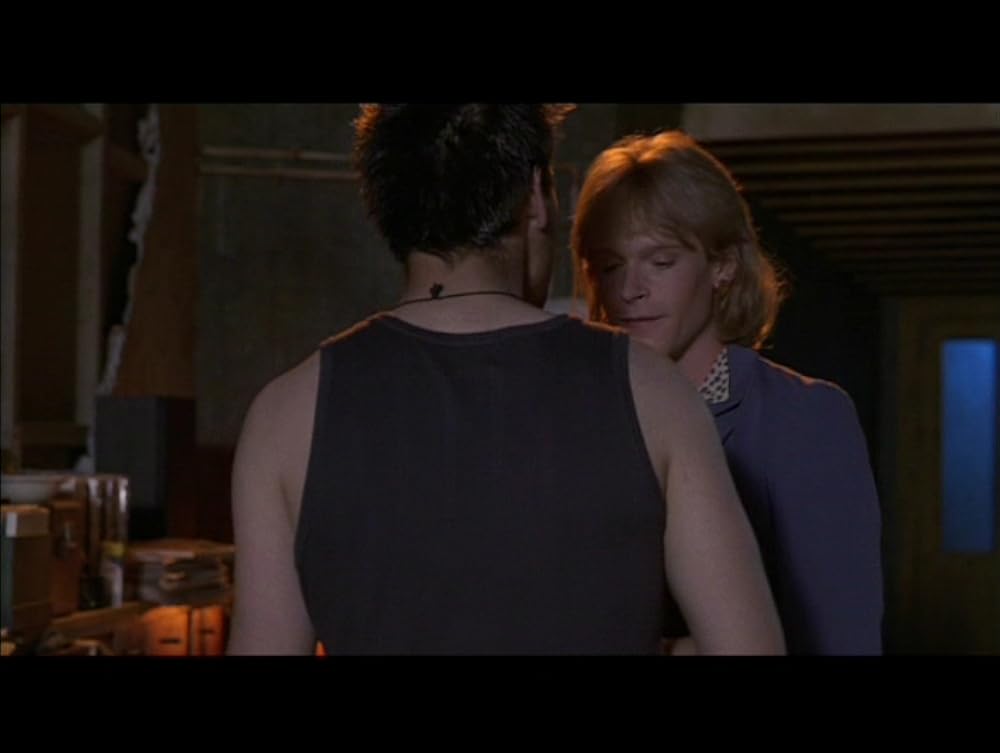 ディファレント・フォー・ガールズの画像