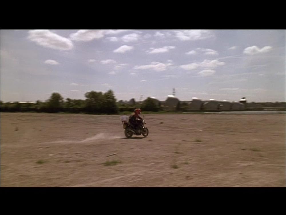 ディファレント・フォー・ガールズの画像