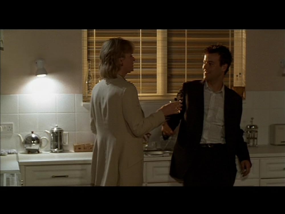 ディファレント・フォー・ガールズの画像