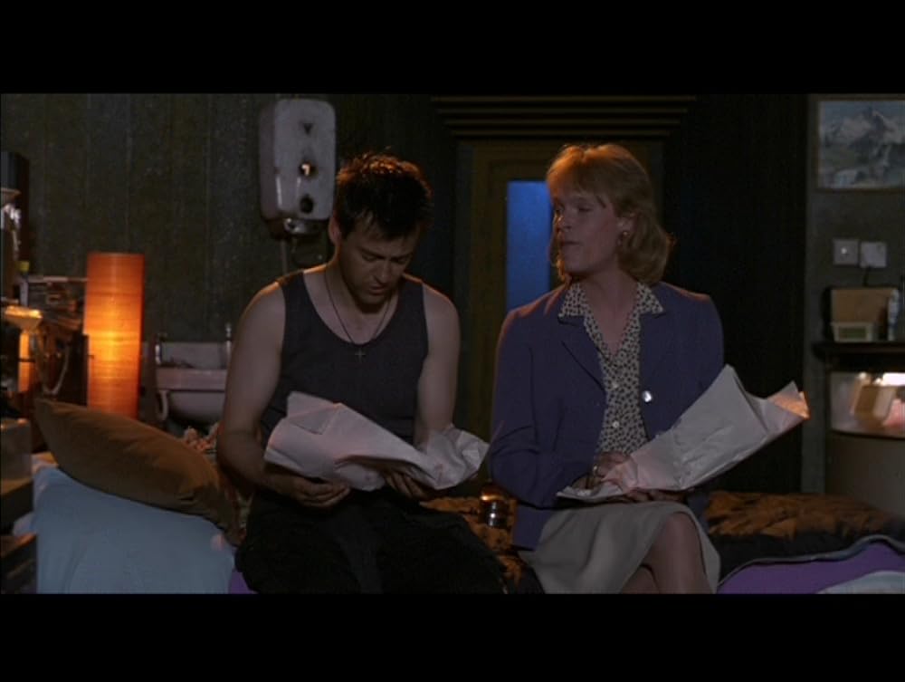 ディファレント・フォー・ガールズの画像