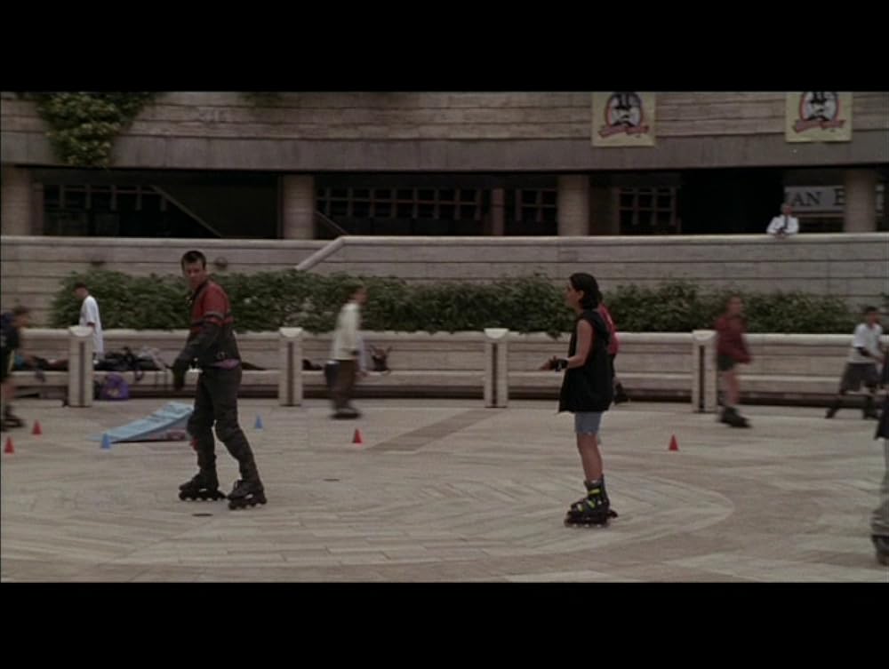 ディファレント・フォー・ガールズの画像