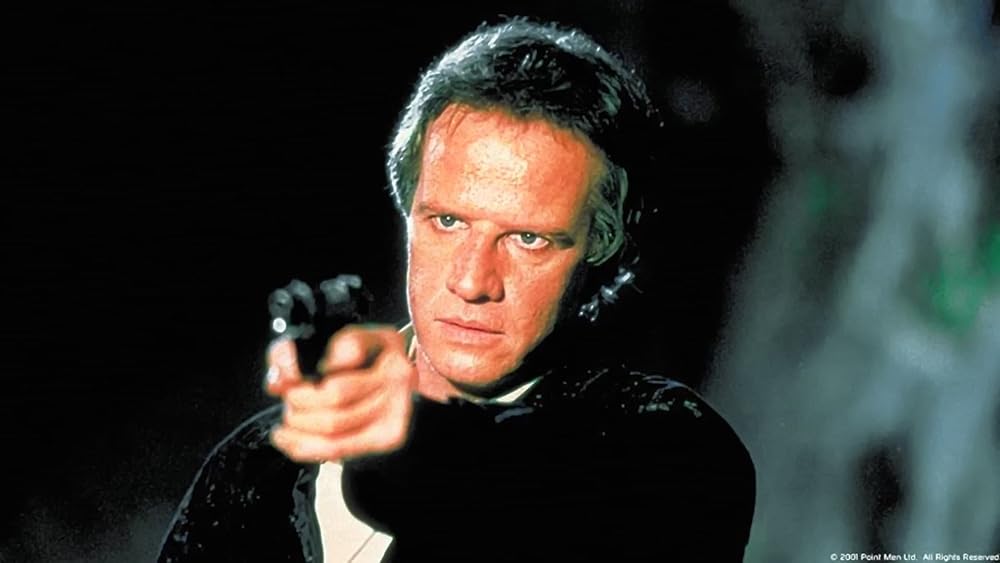 ネバー・セイ・ダイの画像