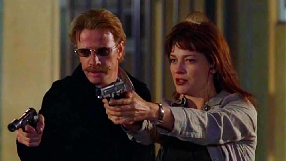 ネバー・セイ・ダイの画像