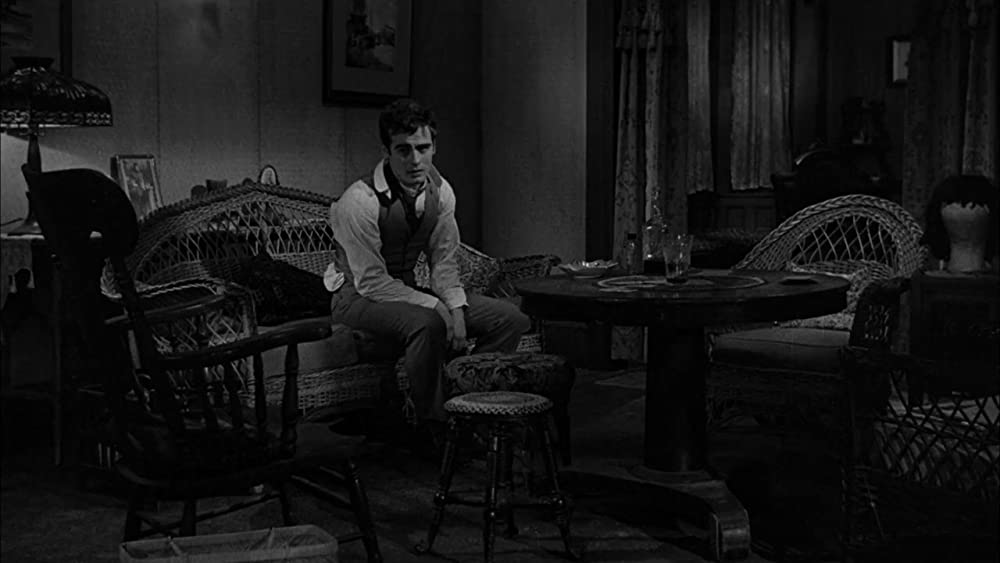 夜への長い旅路の画像