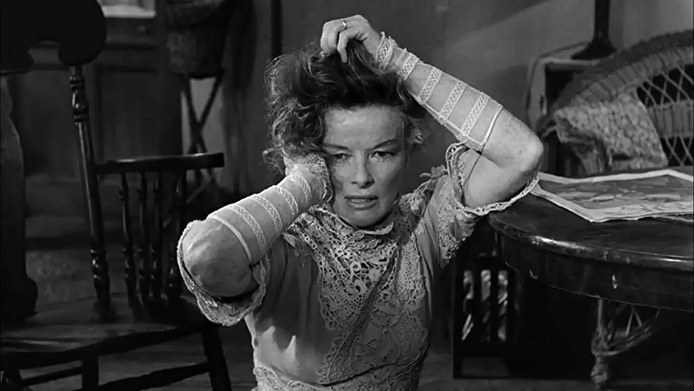 「夜への長い旅路」キャサリン・ヘプバーンの画像