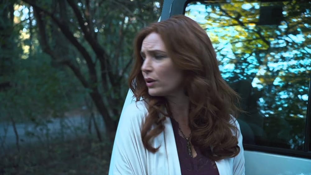 They're Watching（原題）の画像