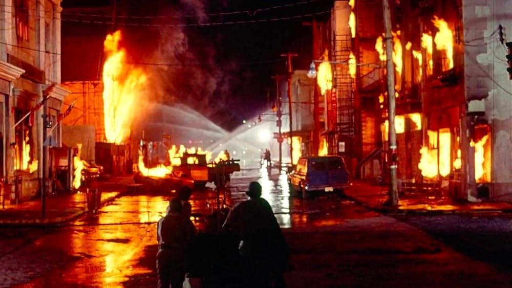 シティ・オン・ファイアの画像