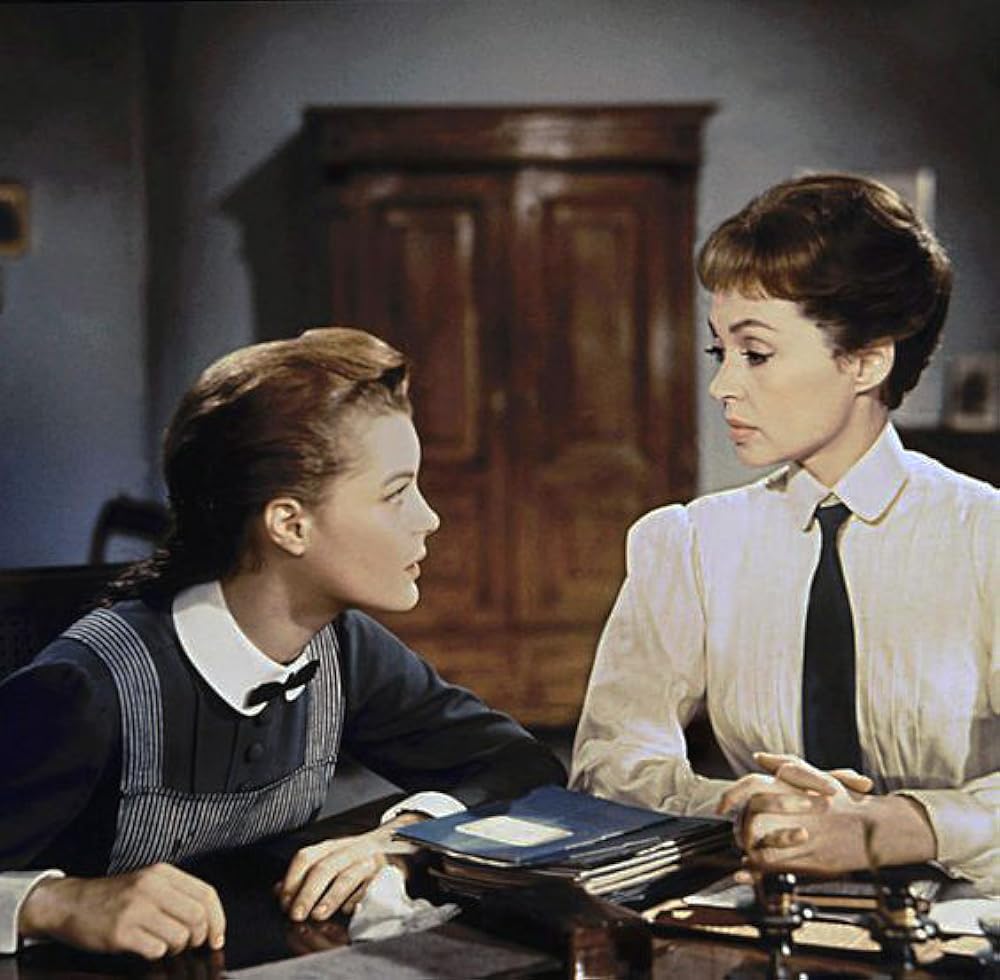 制服の処女の画像