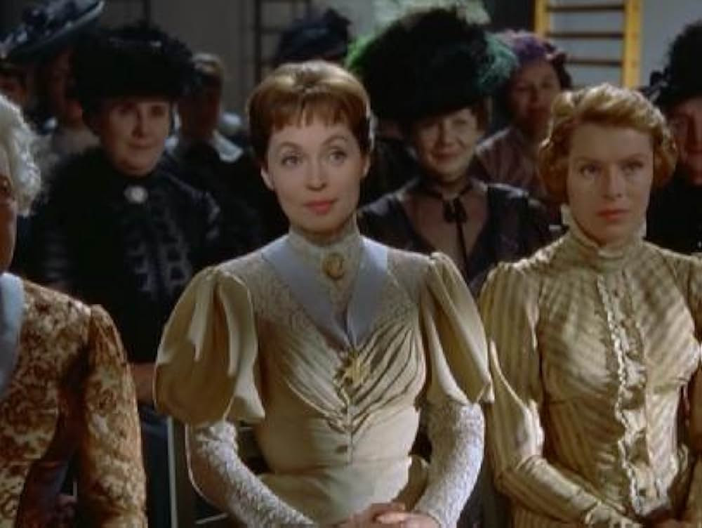 制服の処女の画像