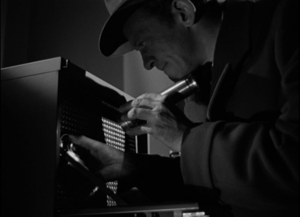 眠りなき街の画像