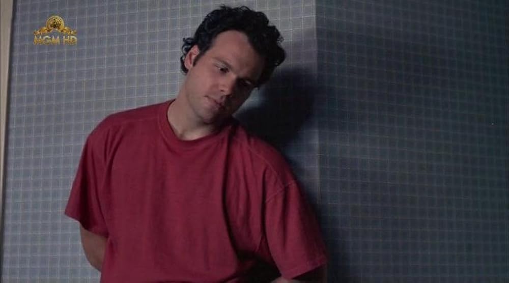 ねじれた家族の画像