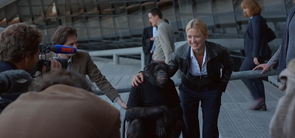 ヴィクトリアとベッドで／ヴィクトリアの画像