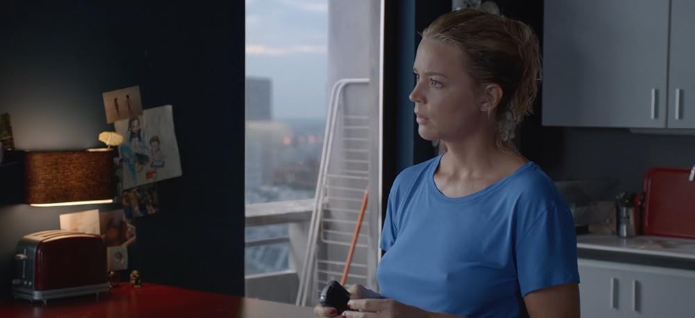 ヴィクトリアとベッドで／ヴィクトリアの画像