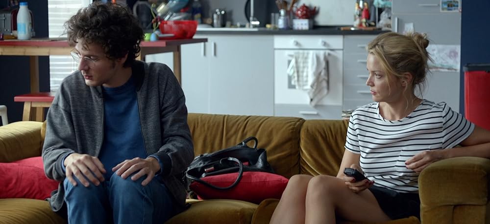 ヴィクトリアとベッドで／ヴィクトリアの画像