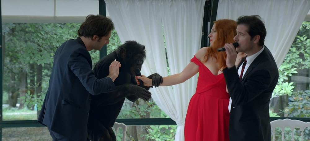 ヴィクトリアとベッドで／ヴィクトリアの画像