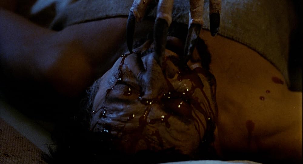 悪魔の封印／彼女の眼が光る時、悪魔の血は甦えるの画像