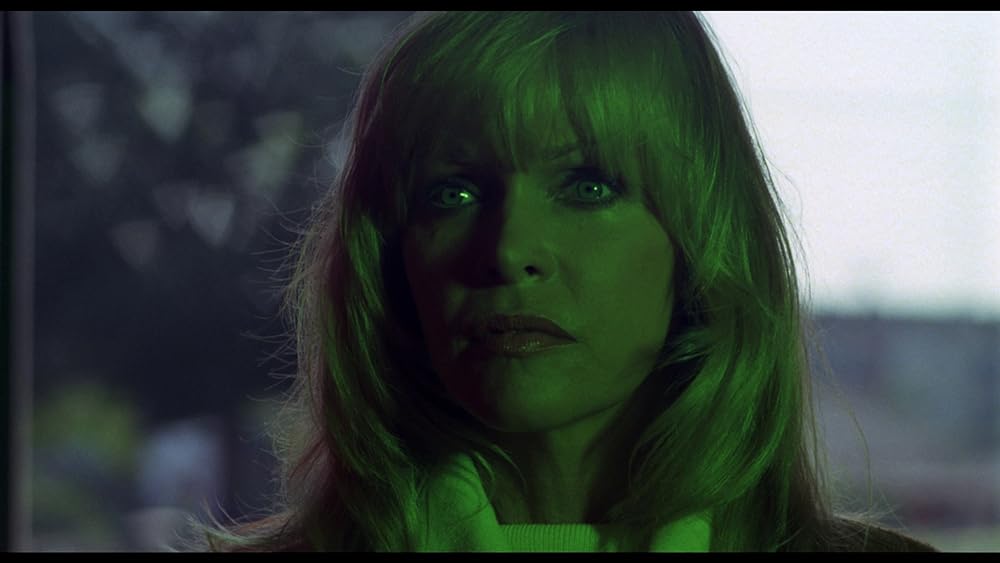 悪魔の封印／彼女の眼が光る時、悪魔の血は甦えるの画像