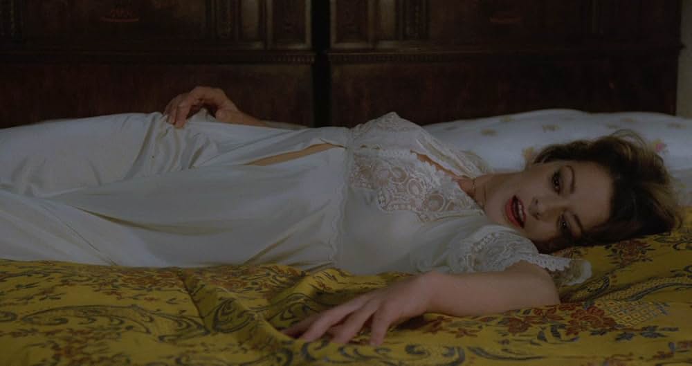 首だけの情事の画像