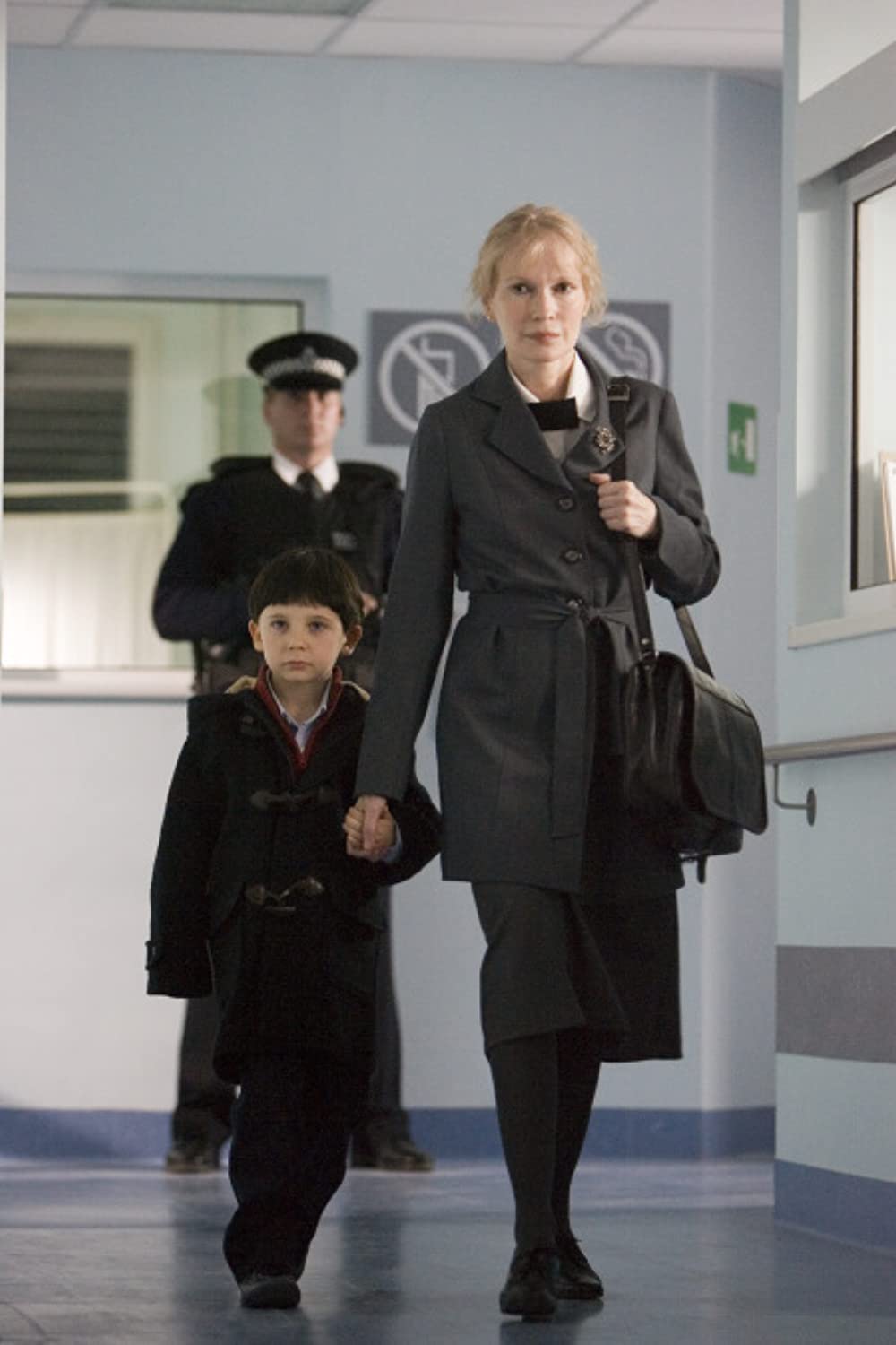 「オーメン／オーメン666」ミア・ファロー & シーマス・デイビー＝フィッツパトリックの画像