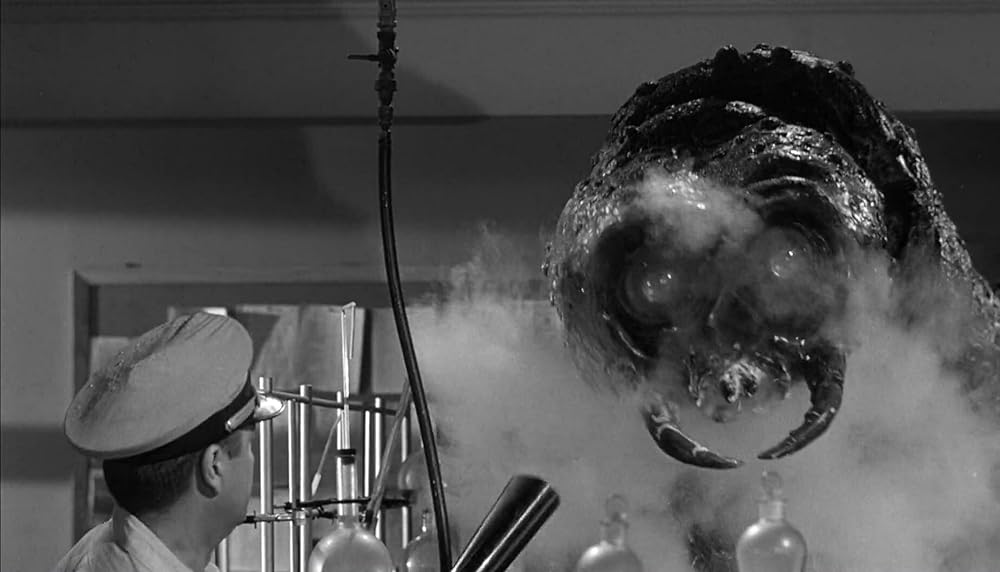 大怪獣出現の画像