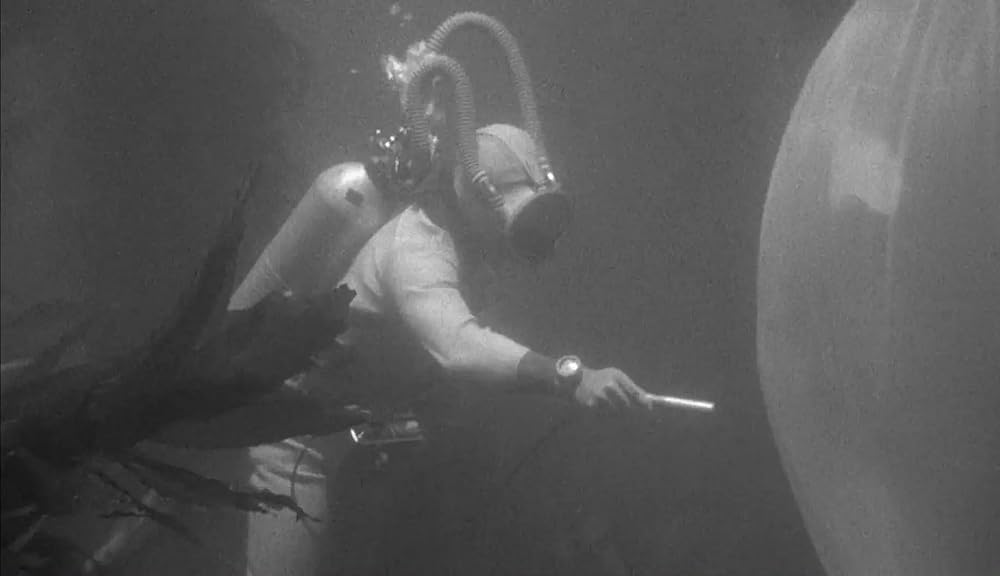 大怪獣出現の画像