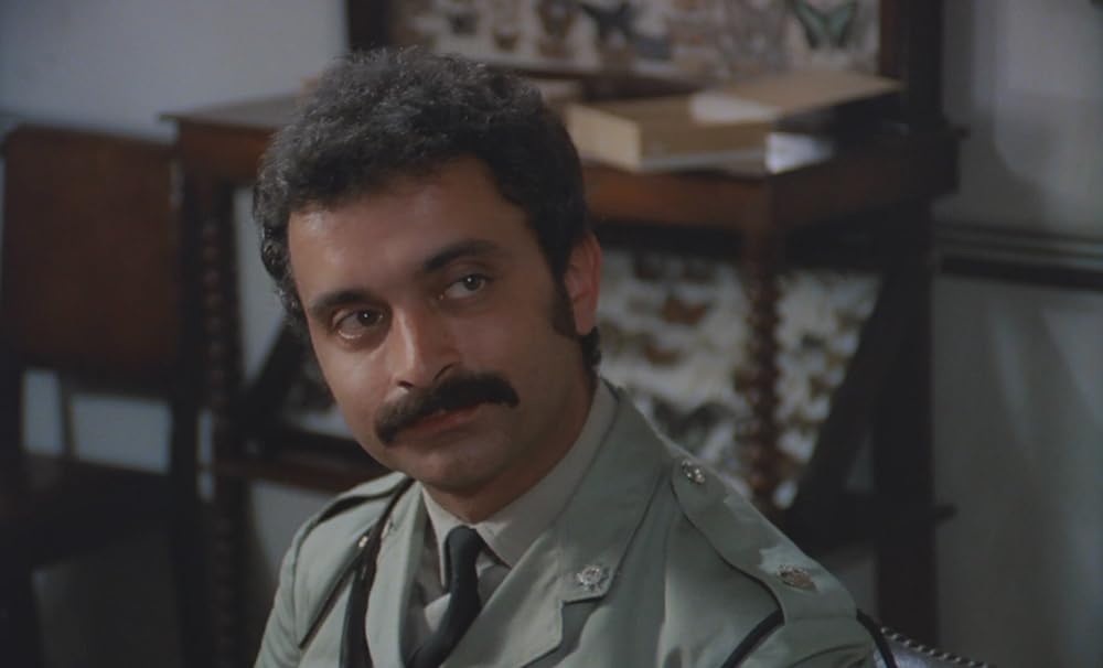 小さな目撃者の画像