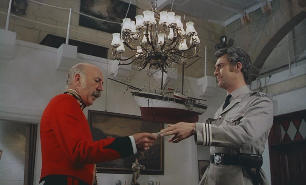 小さな目撃者の画像