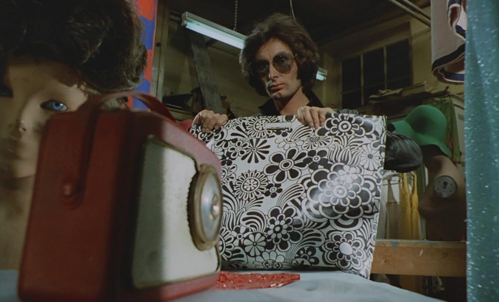 小さな目撃者の画像