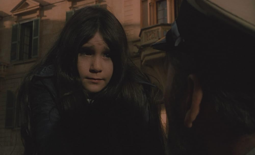 小さな目撃者の画像