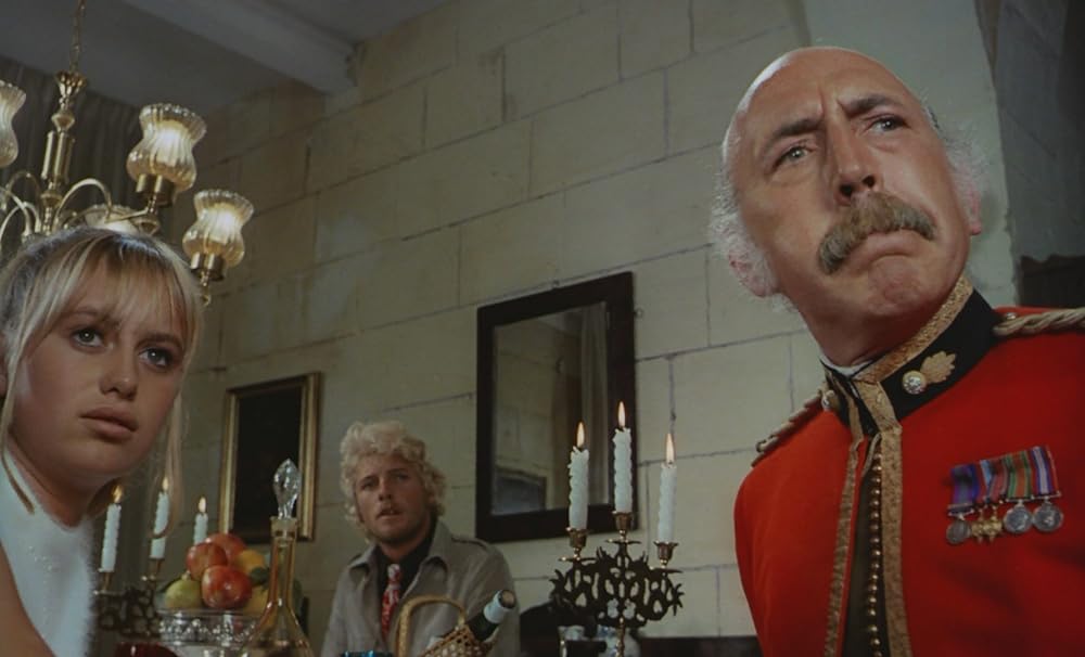 小さな目撃者の画像