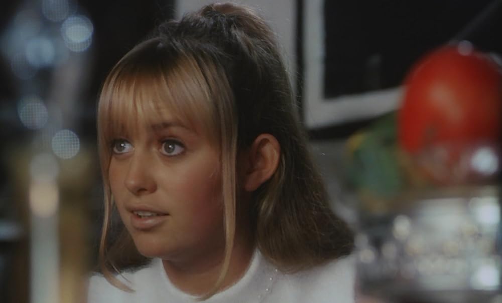 小さな目撃者の画像