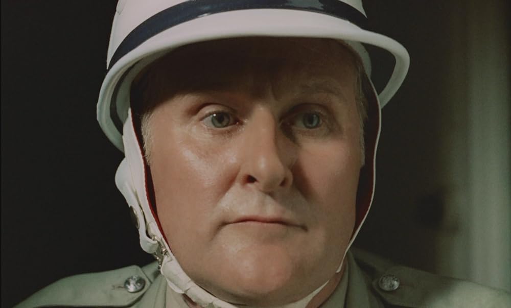 小さな目撃者の画像