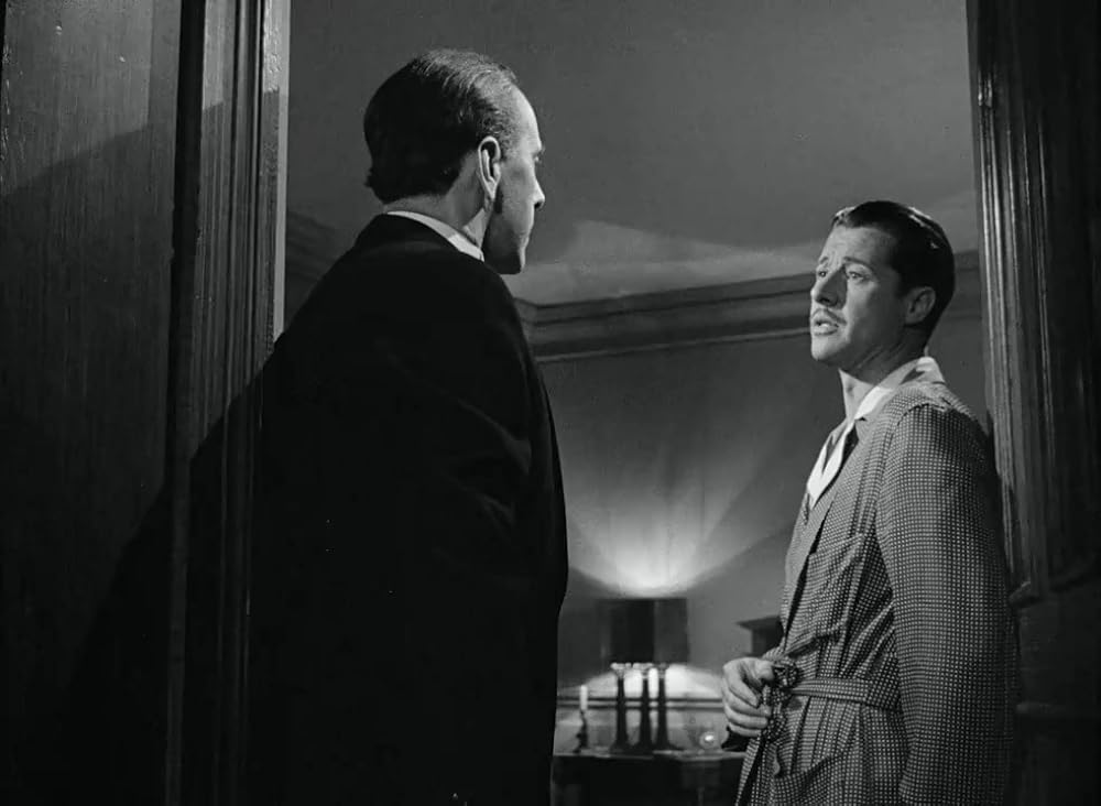 「眠りの館」の画像