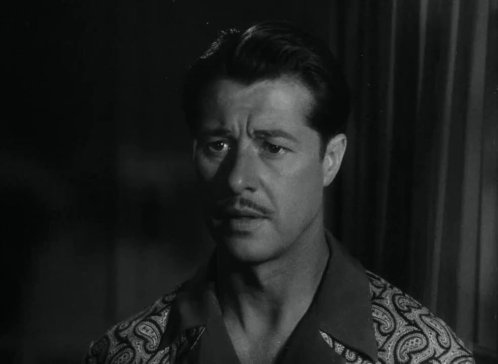 「眠りの館」の画像