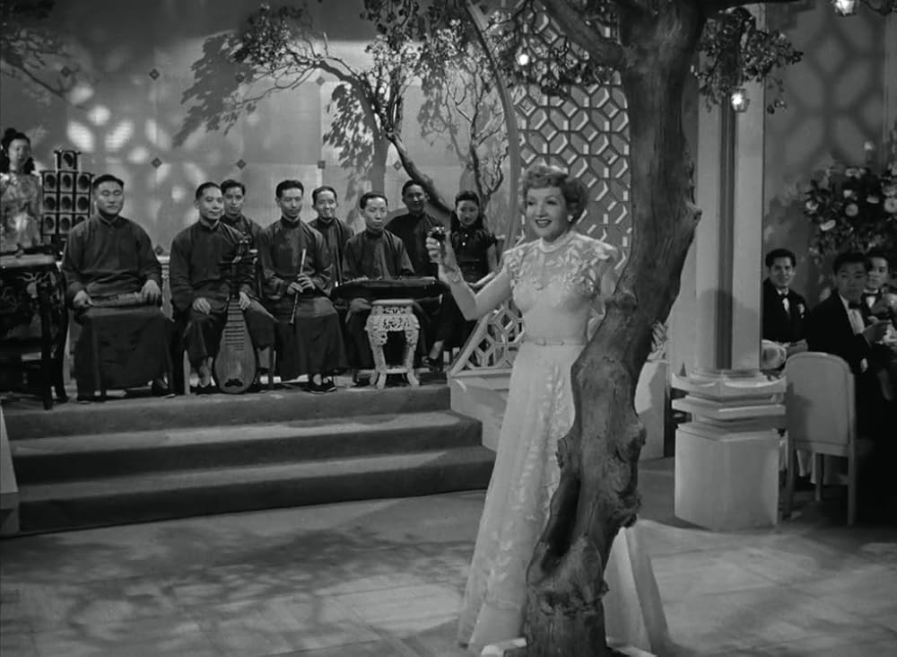 「眠りの館」の画像