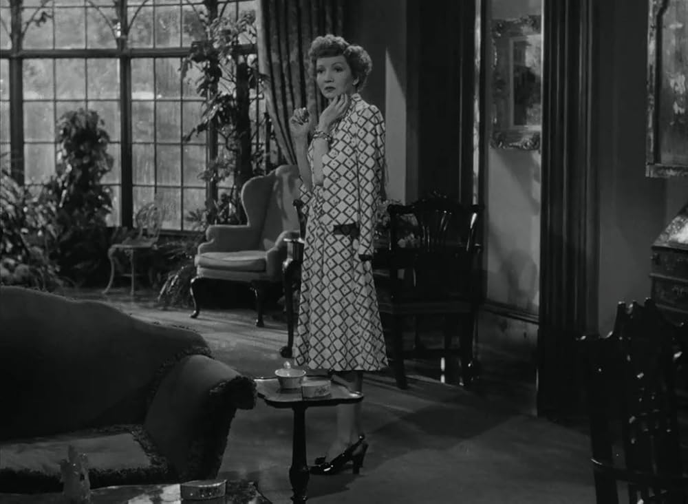 「眠りの館」の画像