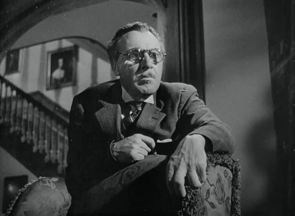 「眠りの館」の画像