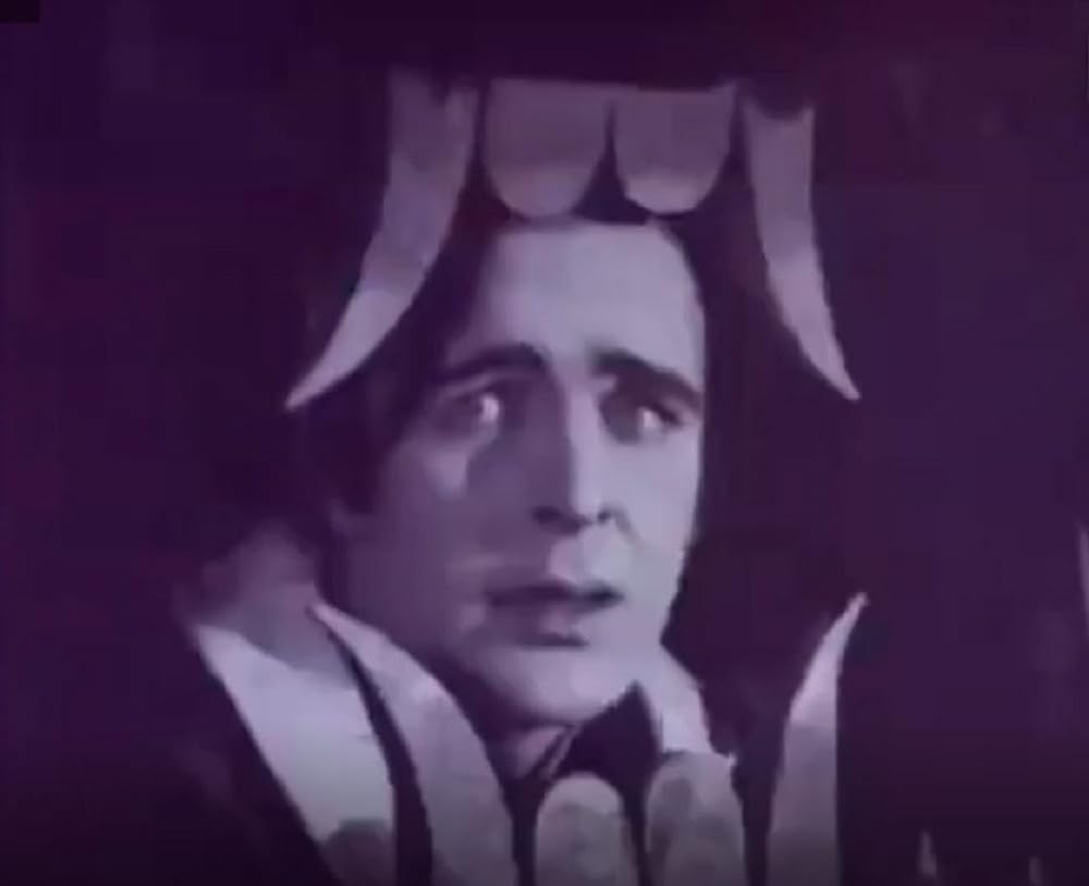 神に見離された女の画像