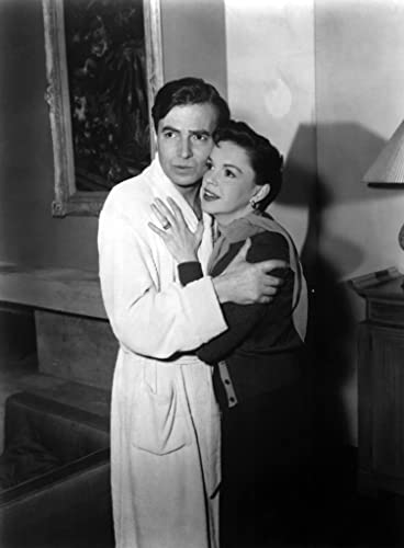 「スタア誕生」ジュディ・ガーランド & ジェームズ・メイソンの画像