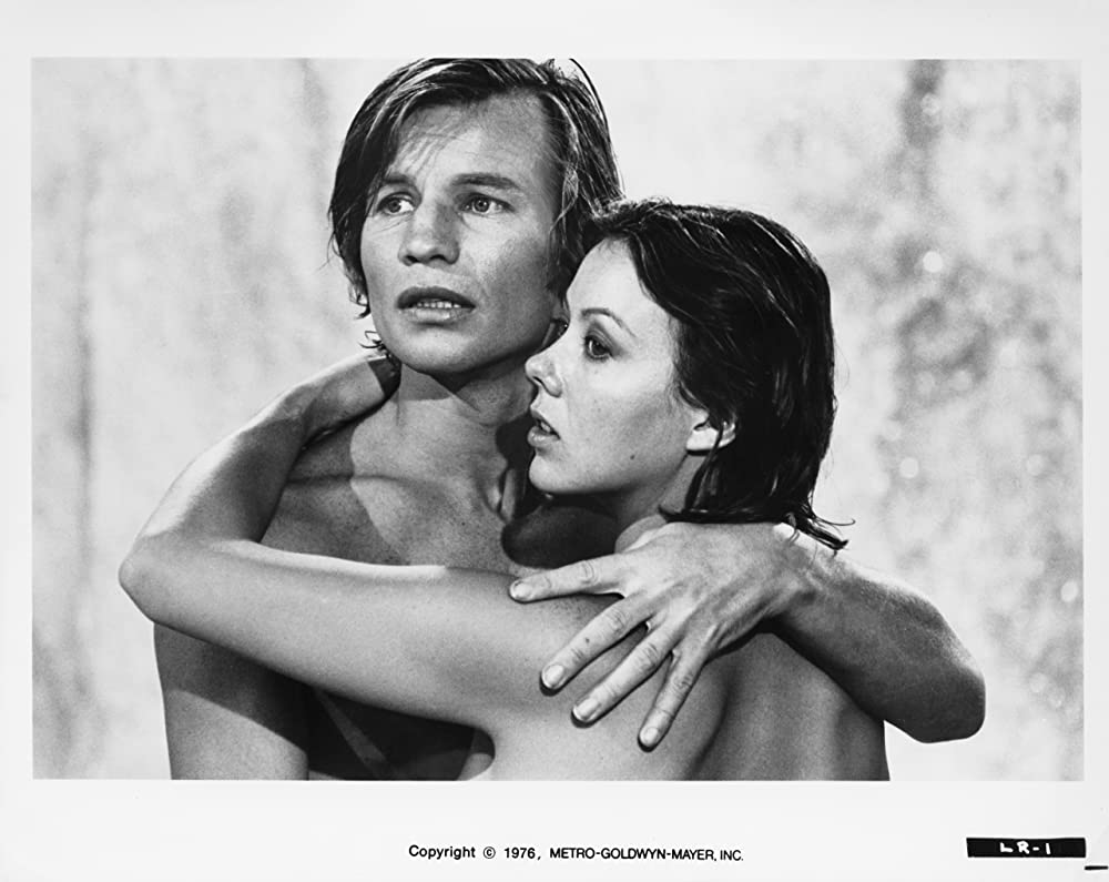 「2300年未来への旅」ジェニー・アガター & マイケル・ヨークの画像