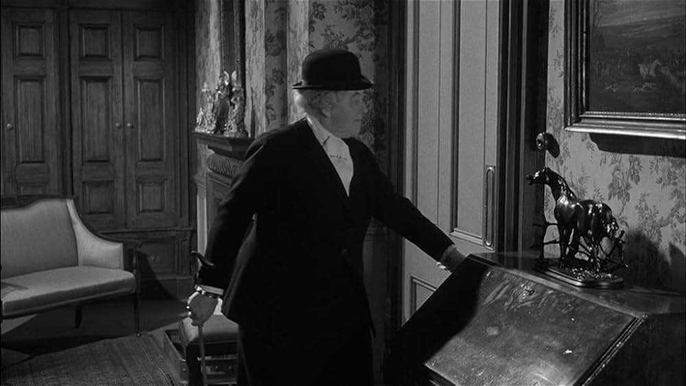 ミス・マープル／寄宿舎の殺人の画像