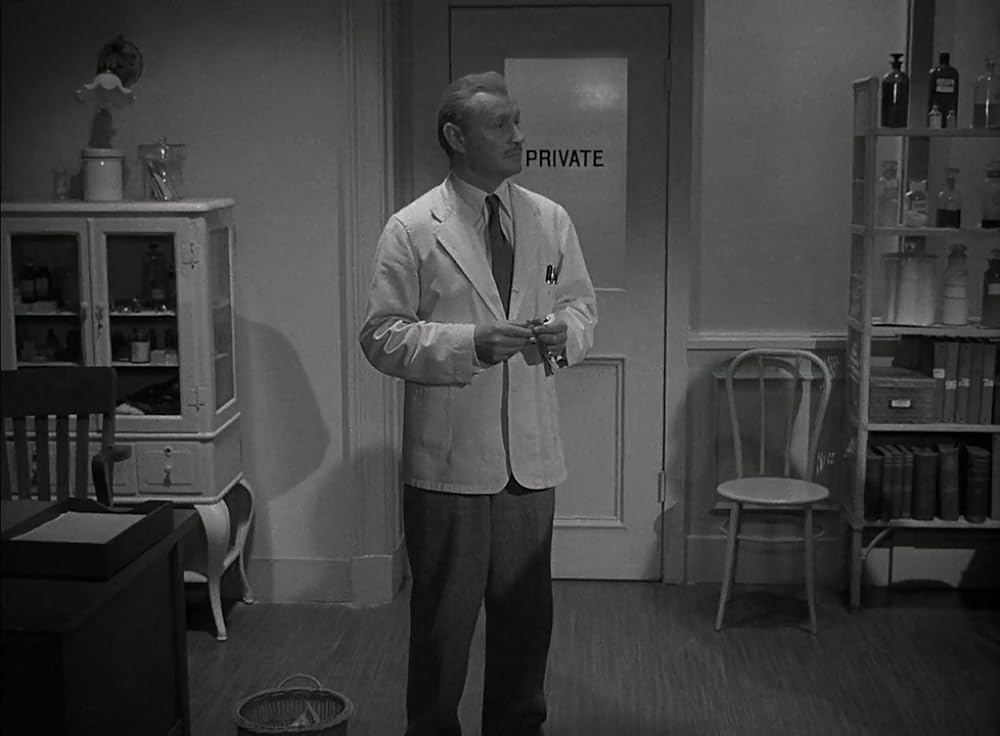 丘の雷鳴の画像