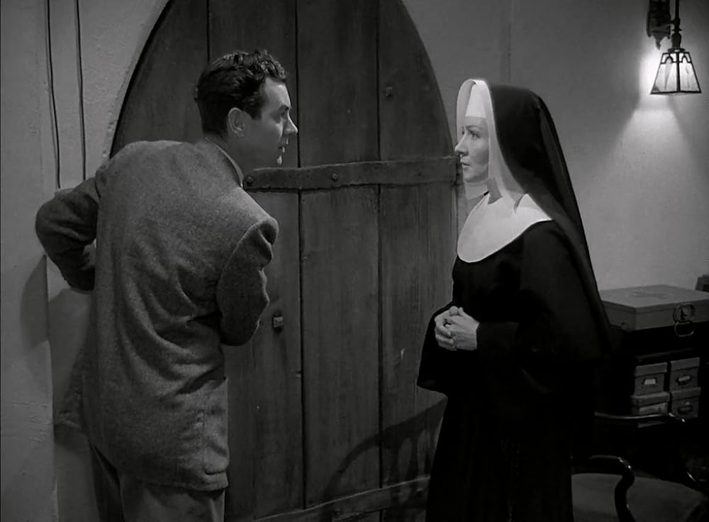 丘の雷鳴の画像