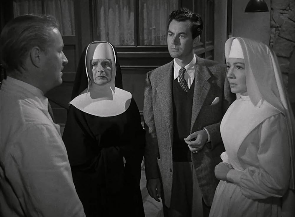 丘の雷鳴の画像