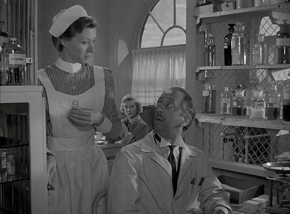 丘の雷鳴の画像